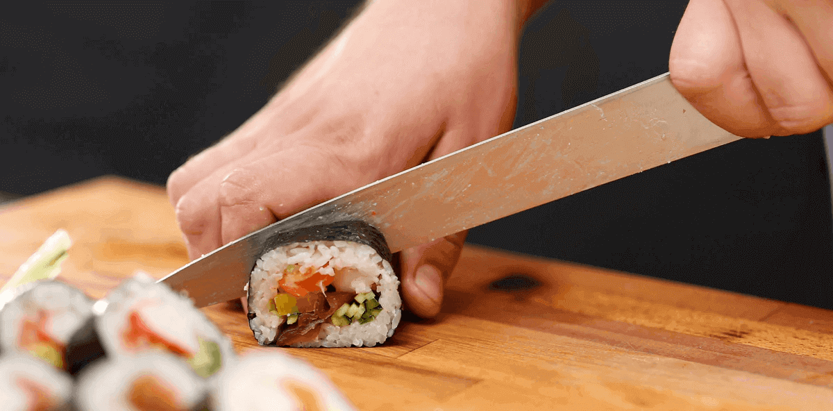 couteaux en damas japonais kaitsuko